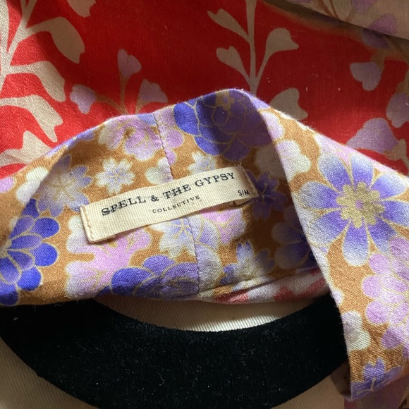 SOLD***Spell and the Gypsy kimono Robe S/M - Picture 5 of 8